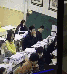 73bcba4cly4g6at81l0ggg206a06v7wh.gif