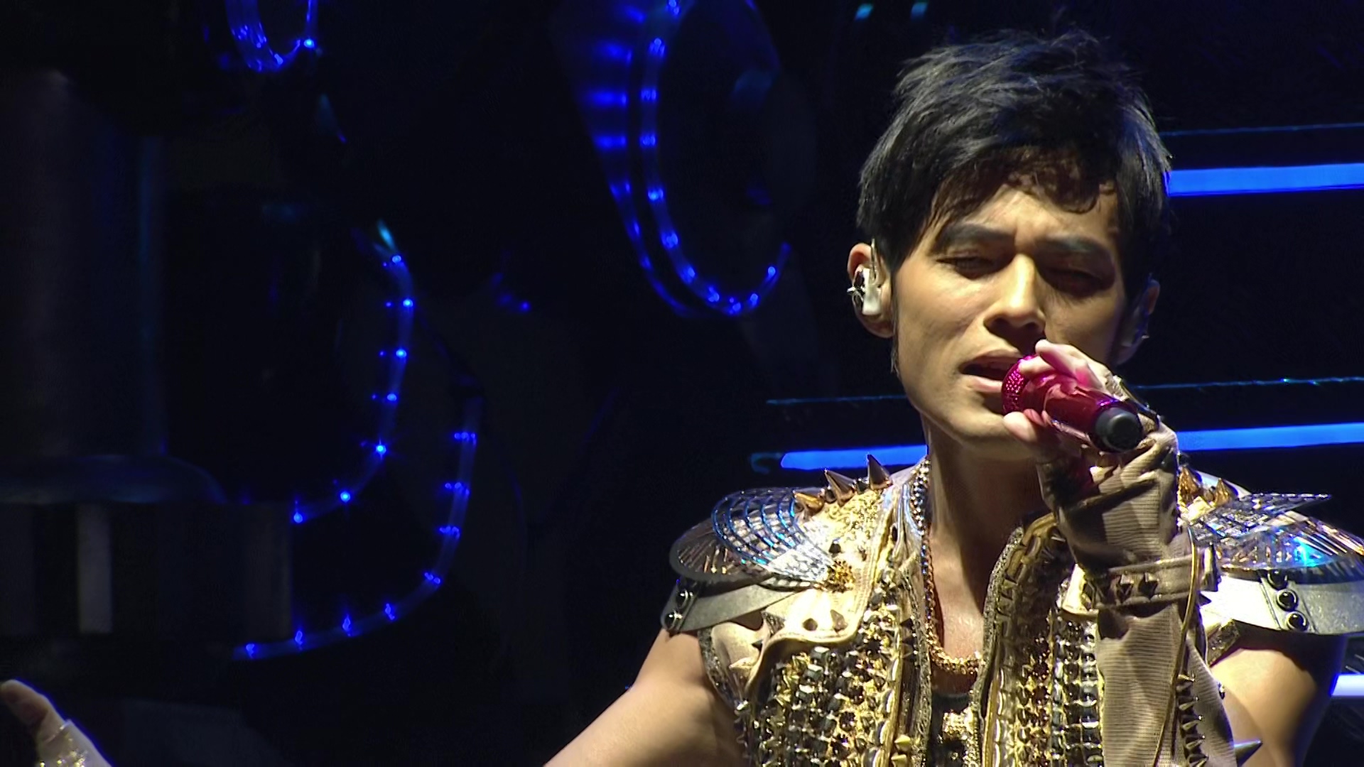 周杰伦魔天伦世界巡回演唱会.Opus.Jay.World.Tour.BDRip.1080p.6ch.x265.ac3.LoaDream.jpg