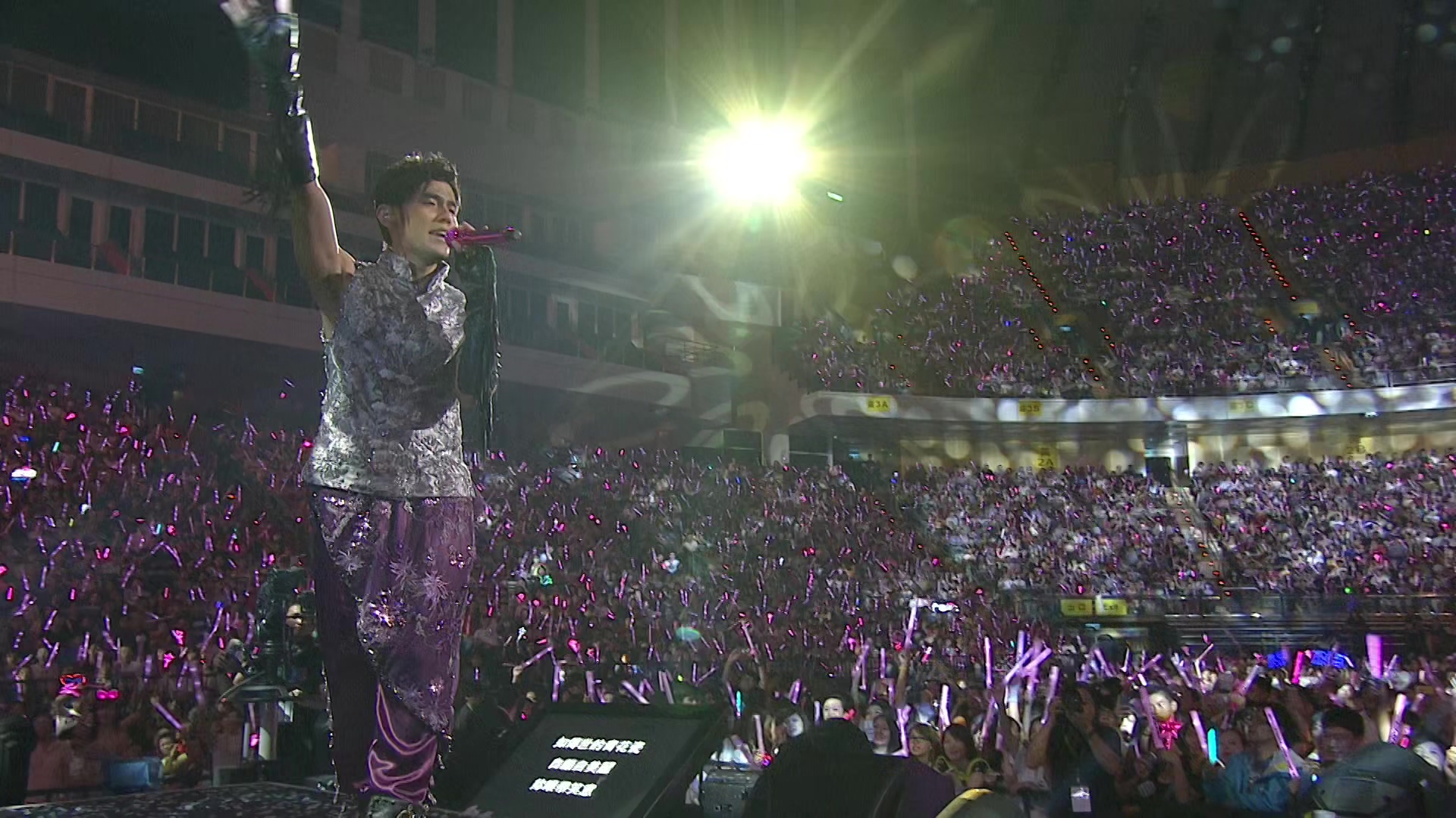 周杰伦魔天伦世界巡回演唱会.Opus.Jay.World.Tour.BDRip.1080p.6ch.x265.ac3.LoaDream.jpg