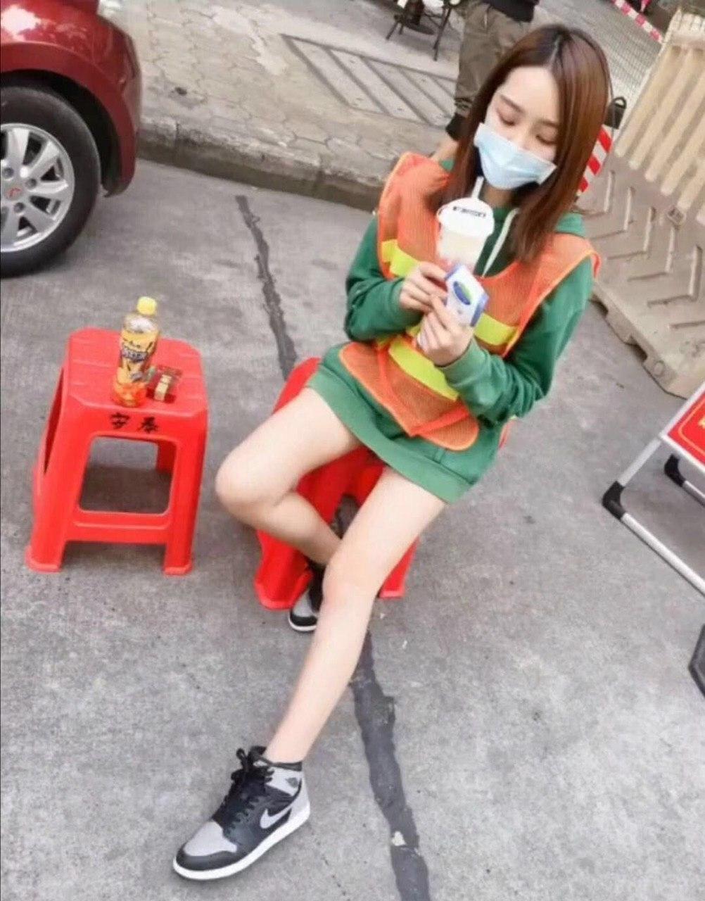 aa45df0bgy1gcp8aad52pj20ru0zkq75.jpg
